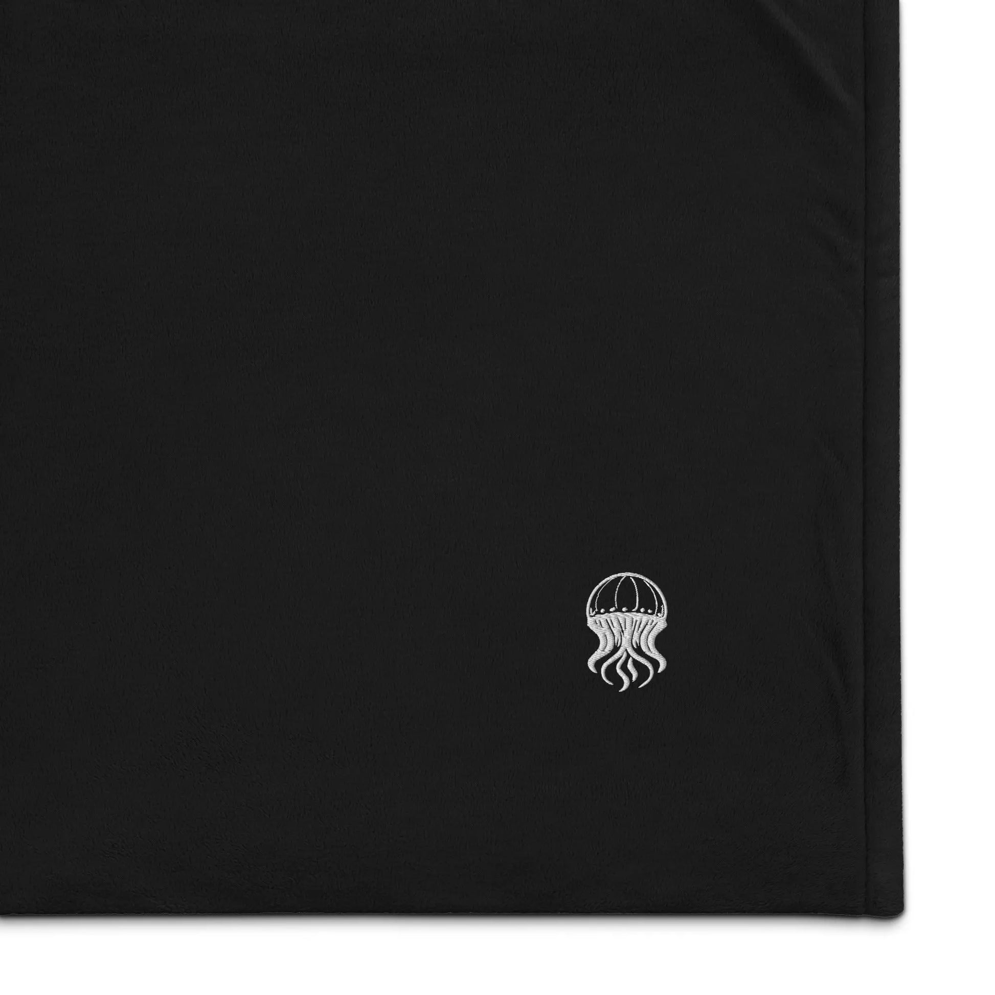 Embroidered Premium Sherpa Blanket - Noir - Jellyfish logo | Jelly Kvlt