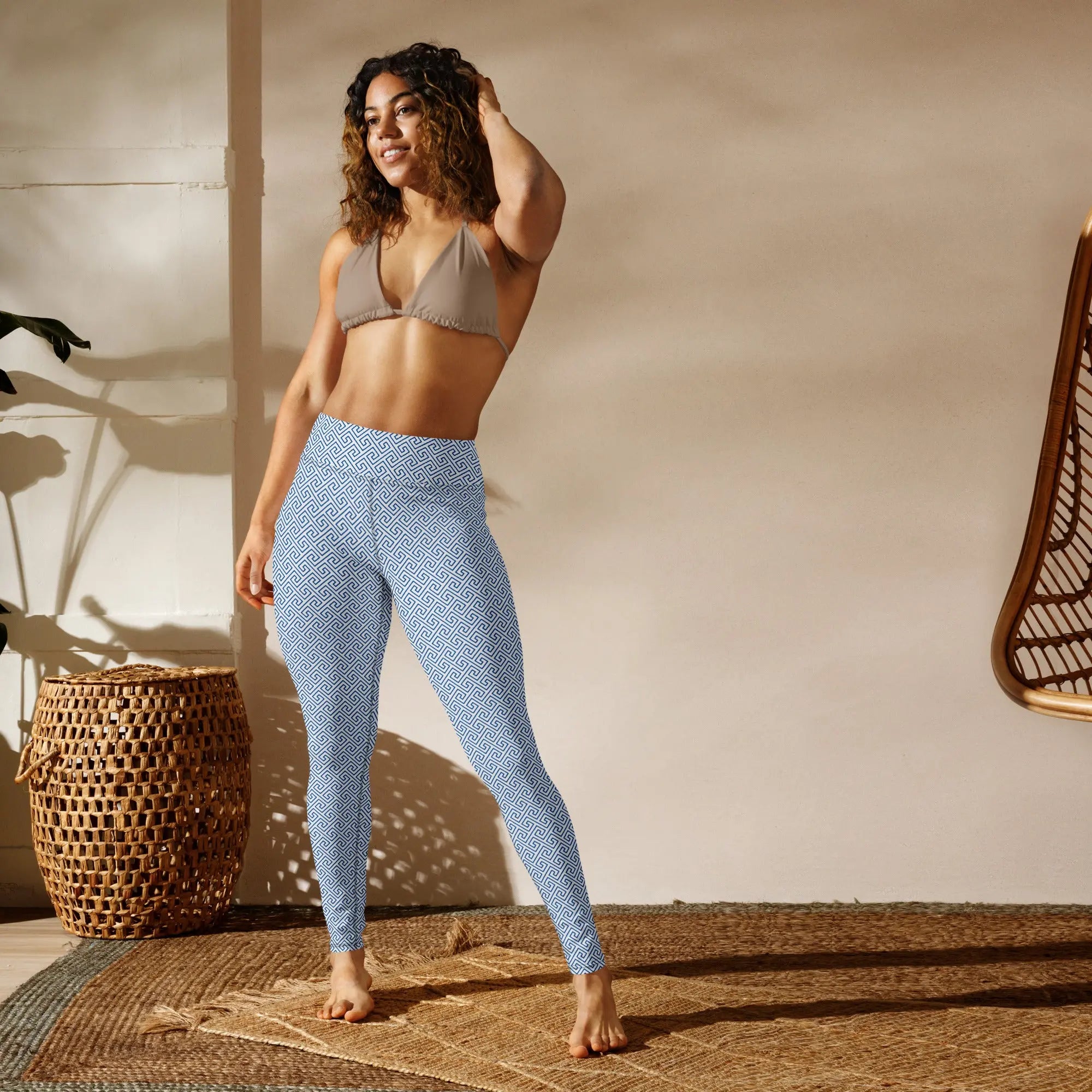 Yoga Leggings Maiandros | High Waisted Yoga Wear by Jelly Kvlt